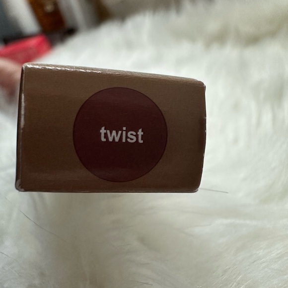 RHODE - Twist - Picture 3 of 8